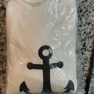 New still in packaging Whit sweatshirt with anchor